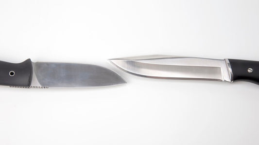 Carbon Steel vs. Stainless Steel knives : The 2025 Showdown